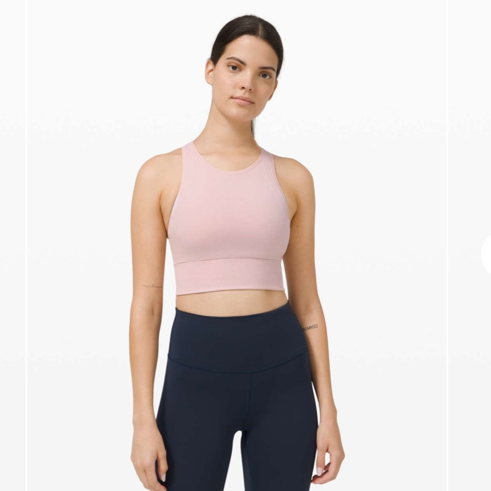 Lululemon Ebb to Train Bra *Medium Support C/D Cup - Porcelain Pink Size 10